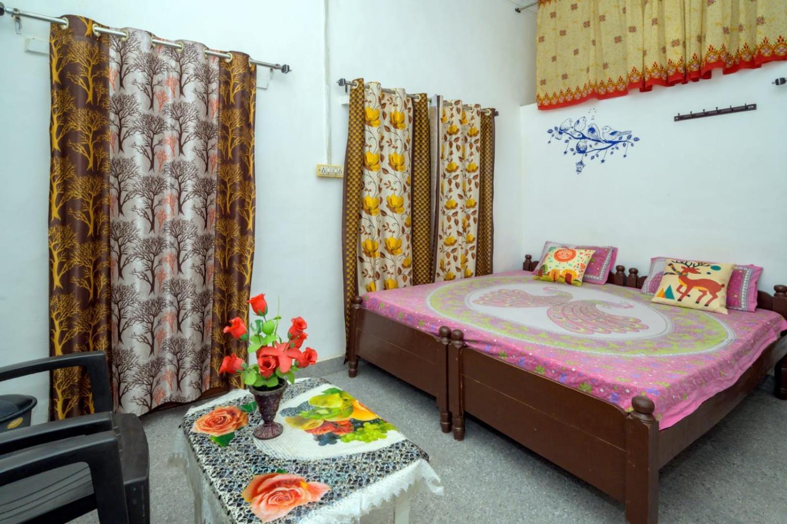 Khajuraho Homestay Værelse billede
