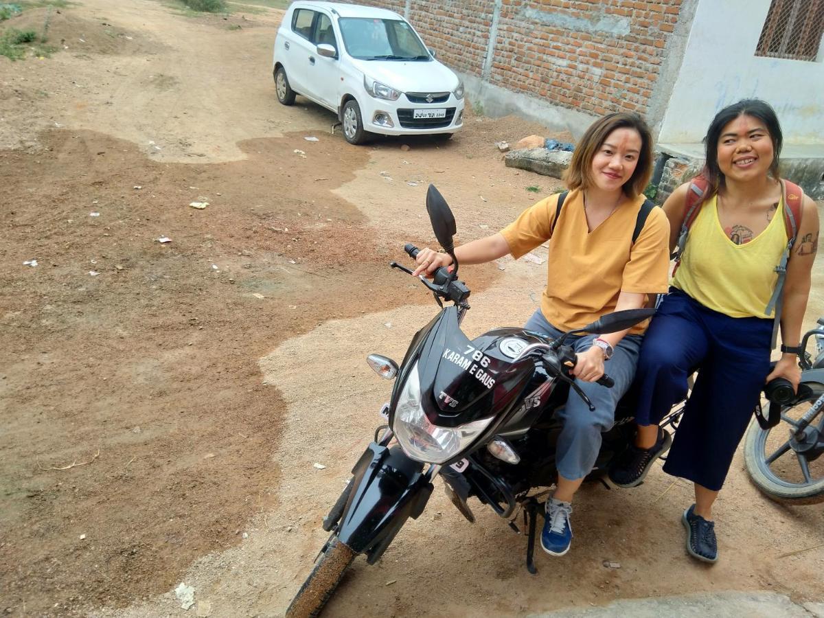 Khajuraho Homestay Eksteriør billede